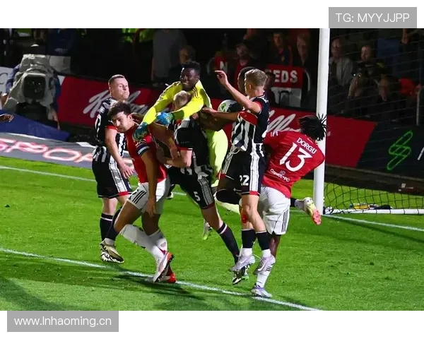 曼联复兴进程仍未完成,对球队赛季表现与竞争格局形成制约 曼联复兴进程仍未完成,对球队赛季表现与竞争格局形成制约